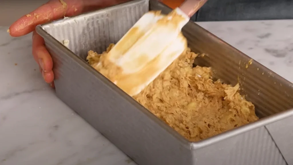Smooth the Top with Spatulla